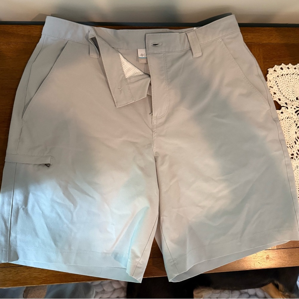 Men's Columbia PFG shorts
